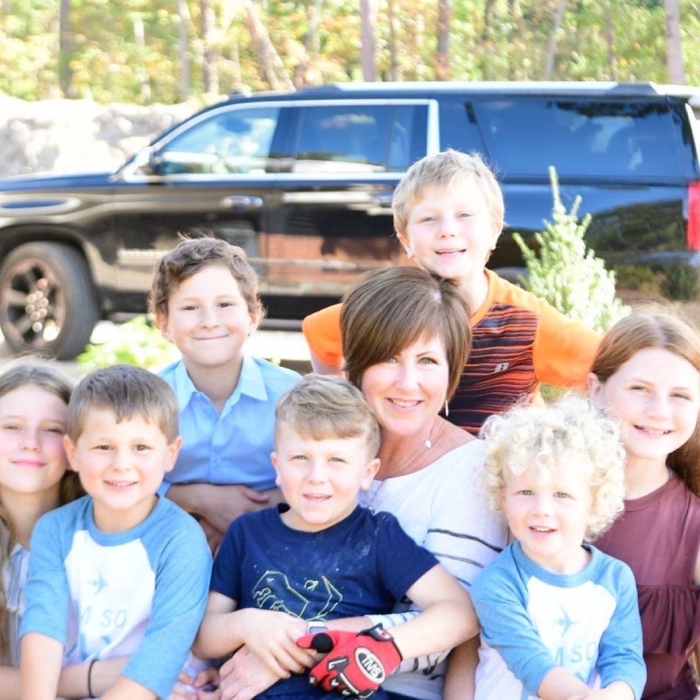 Meet your Posher, Cresta